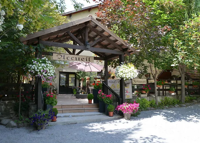 Hotel&Restaurant Le Chalvet Embrun
