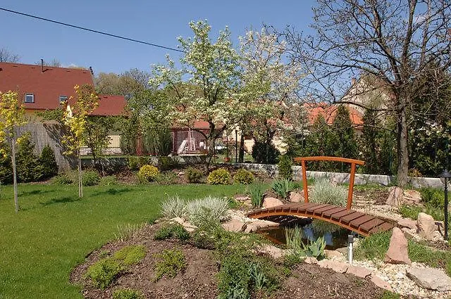 Aranykert Vendégház Eger
