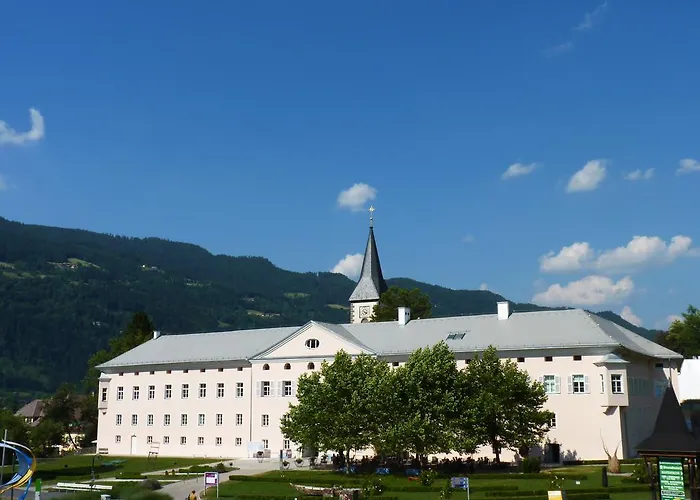 Hotel Stiftsschmiede Ossiach