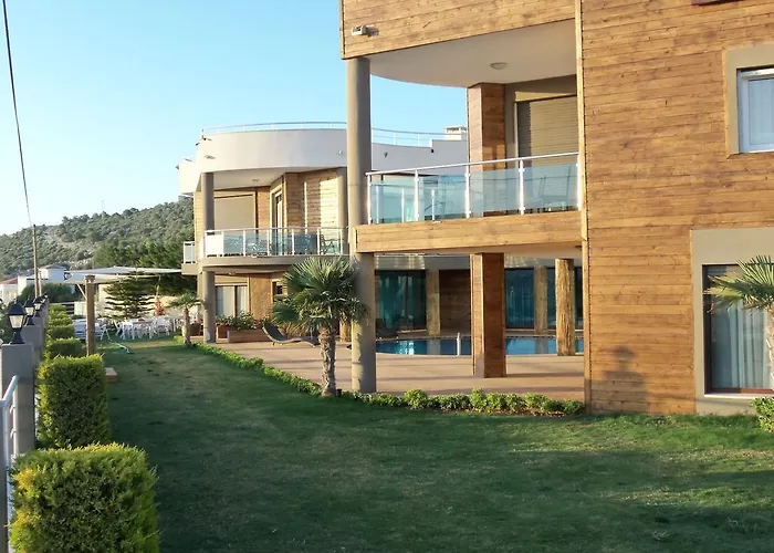 Alacati Cinar Boutique Hotel