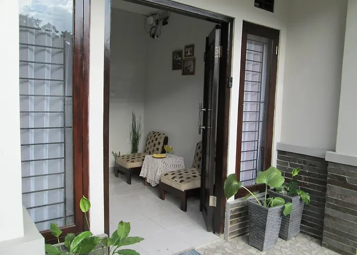 Elenor'S Home Bandung