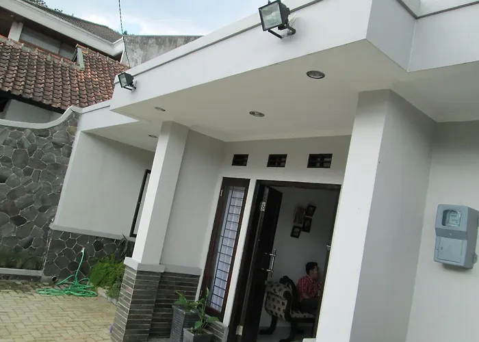 Elenor'S Home Bandung