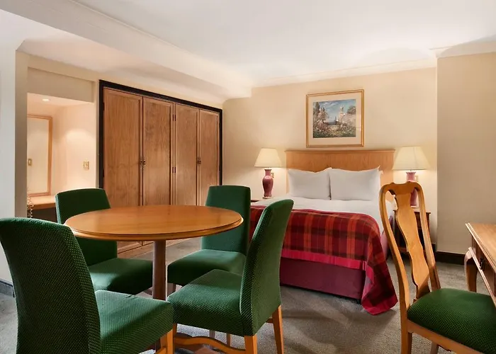 Hilton Newbury Centre Hotel