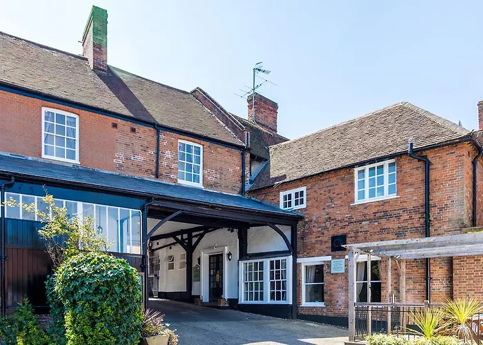 The White Hart Hotel Welwyn