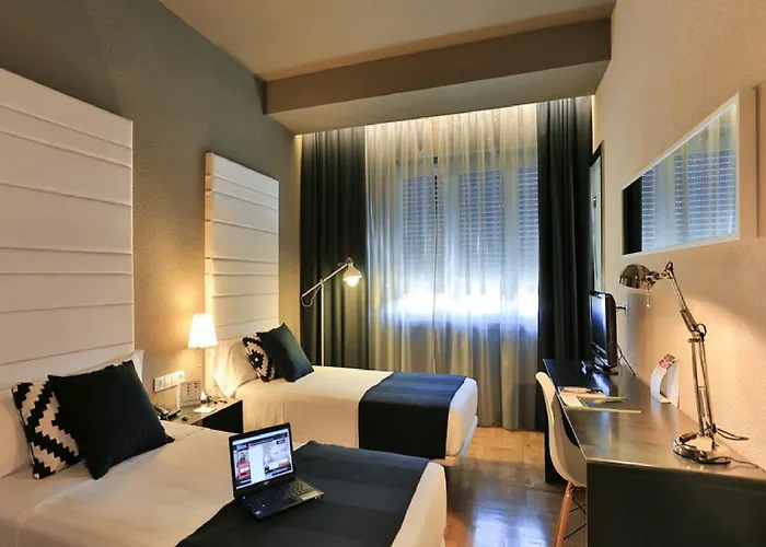 Habitus Hotel Leyre Pampelune