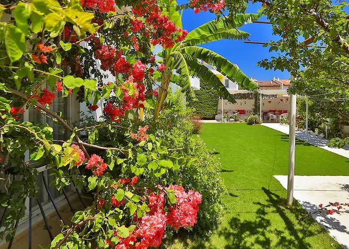 Kiraz Butik Hotel Alaçatı
