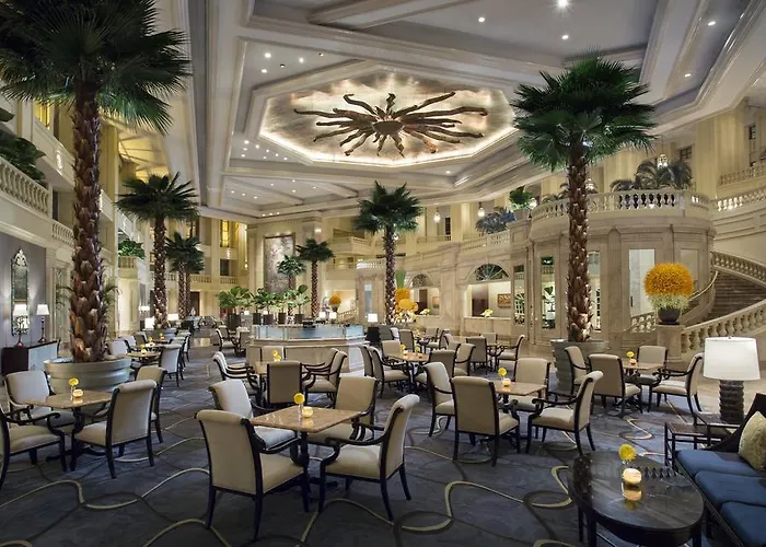 Hotel The Peninsula Manila Makati City