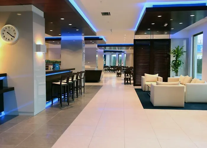 Holiday Inn Express Istanbul-Ora