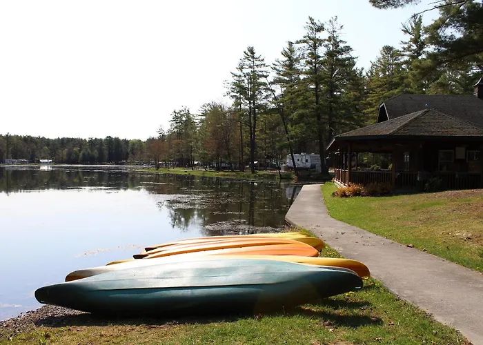 Alpine Lake Lakefront Cabin 5 Corinth