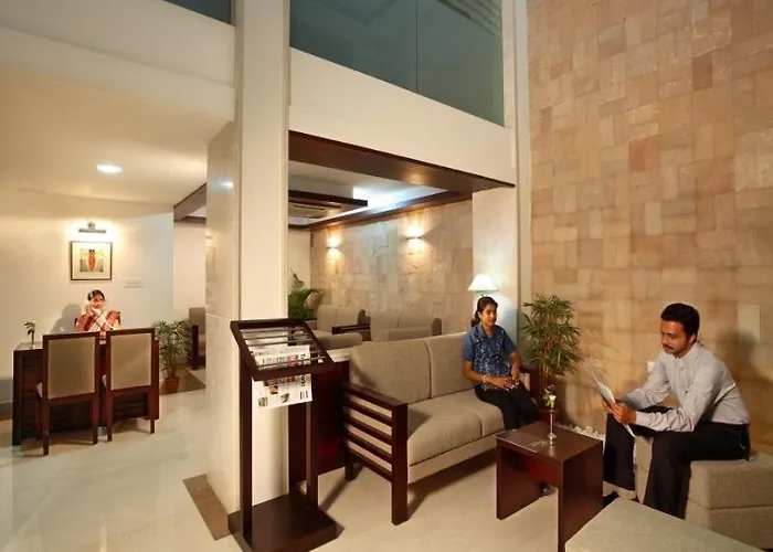 Broad Bean Hotel Tripunithura