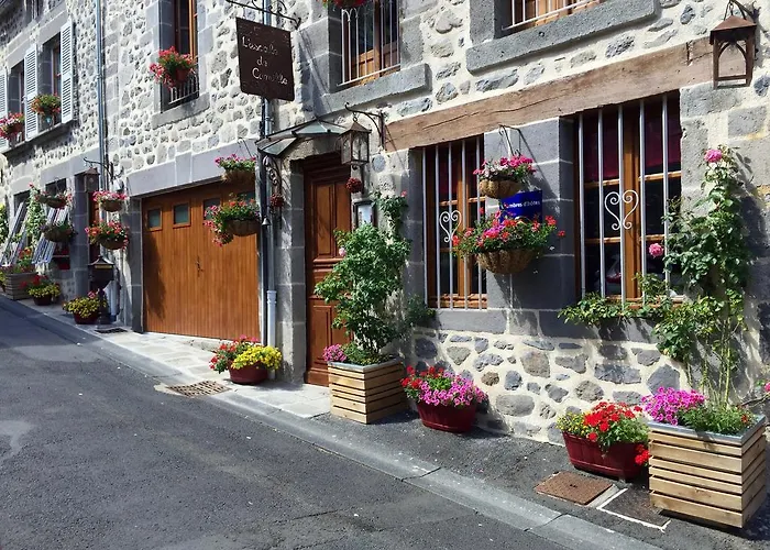Hotel L'Escale De Camille à Murat 