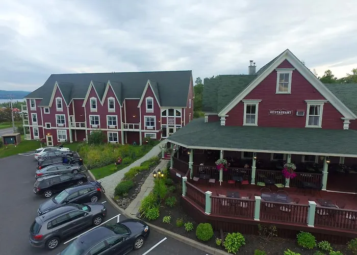 Lynwood Inn Baddeck