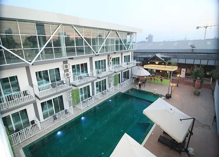 Anantra Pattaya Resort By Cpg