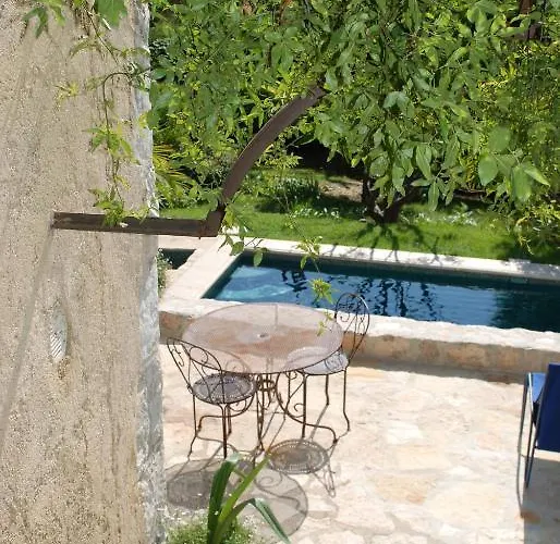Bed and Breakfast Les Orangers à Saint-Paul-de-Vence
