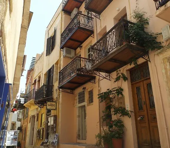 Fivos Pension Chania 