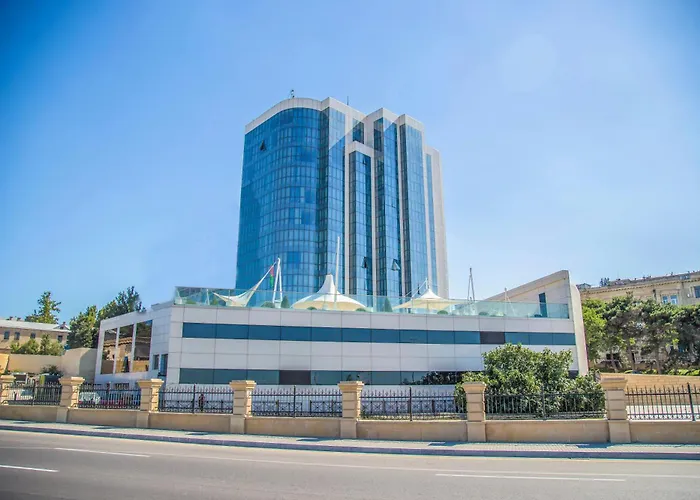 Golden Coast Hotel Bakoe