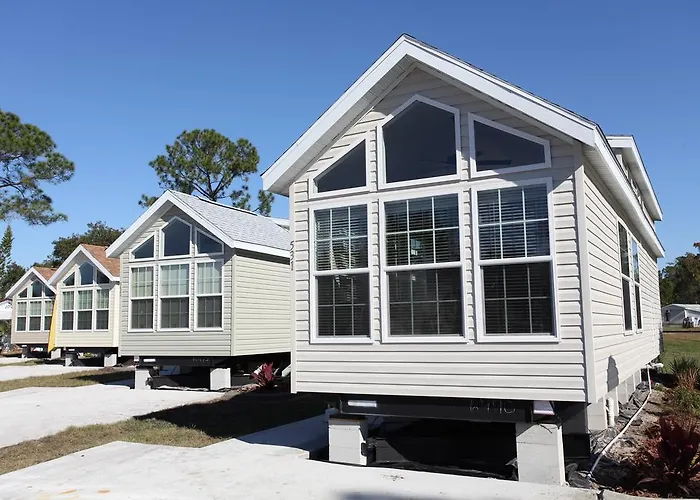 Sherwood Forest Premium Loft Cottage 13 Kissimmee