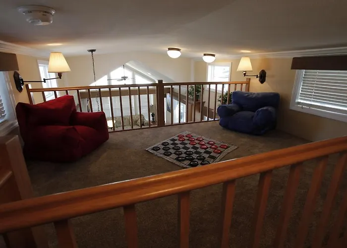 Lake Magic Loft Cottage 11 Kissimmee