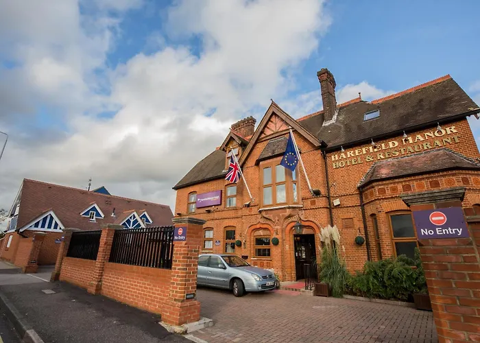 Harefield Manor Hotel Romford