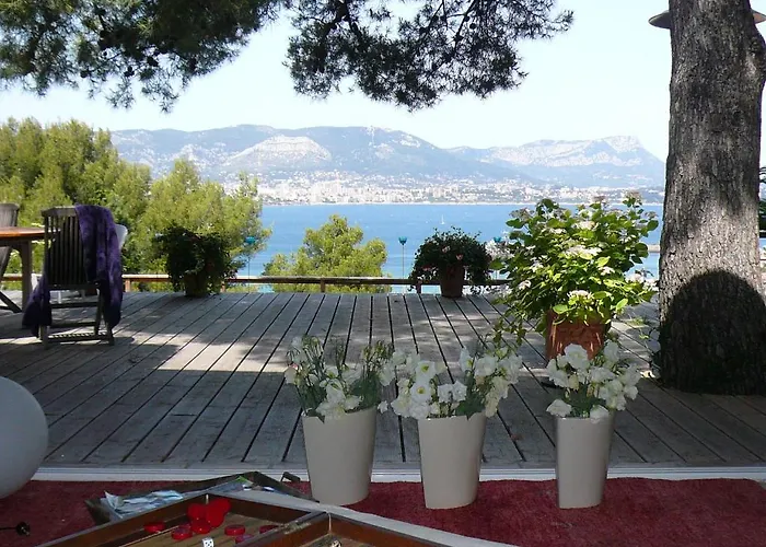 Home6 Saint-Mandrier-sur-Mer