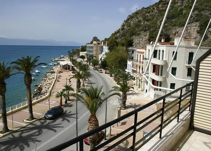 Petit Palais Hotel Loutraki