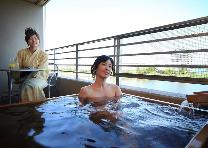 Biwako Ryokusuitei Otsu