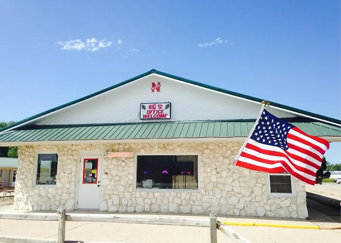 Big 12 Motel Broken Bow Ne