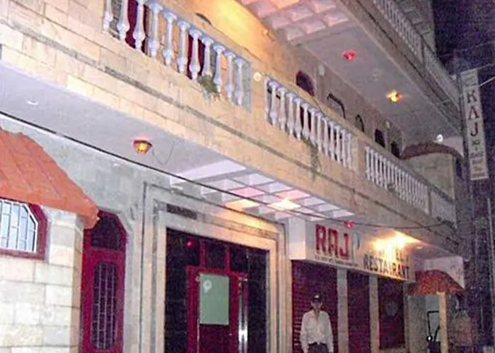 Hotel Raj Bed & Breakfast Agra 