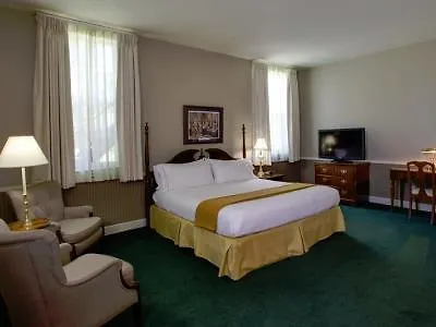 Ihg Army S Carlisle Barracks Historia