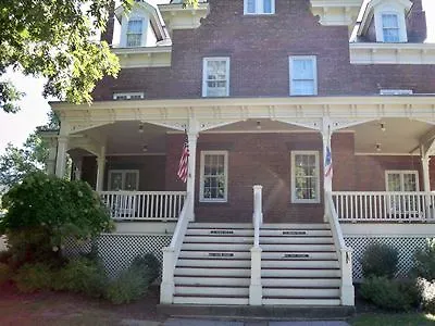Ihg Army Hotels Beat Navy House-Bldg 109 West Point