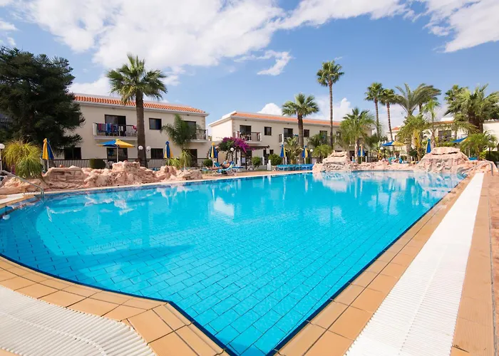 Loutsiana Deluxe Apts Agia Napa