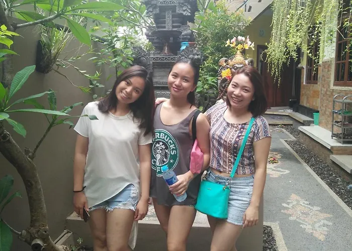 Asta House Hotel Kuta 