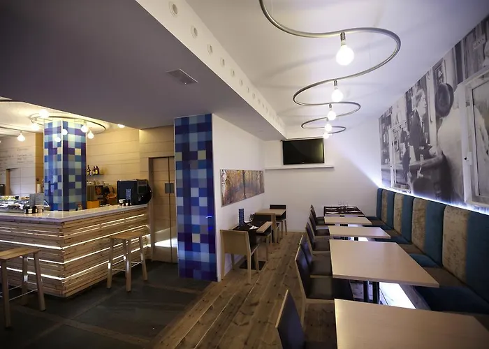 Hostal Bezana Burgo