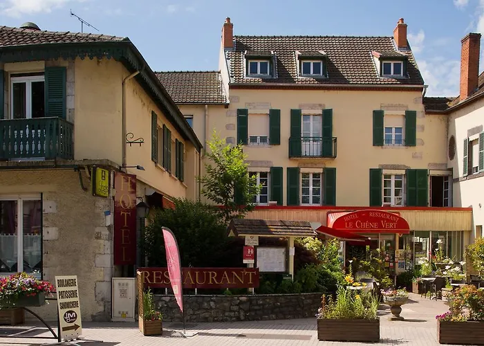 Logis hotel-restaurant Le Chêne Vert Saint-Pourçain-sur-Sioule