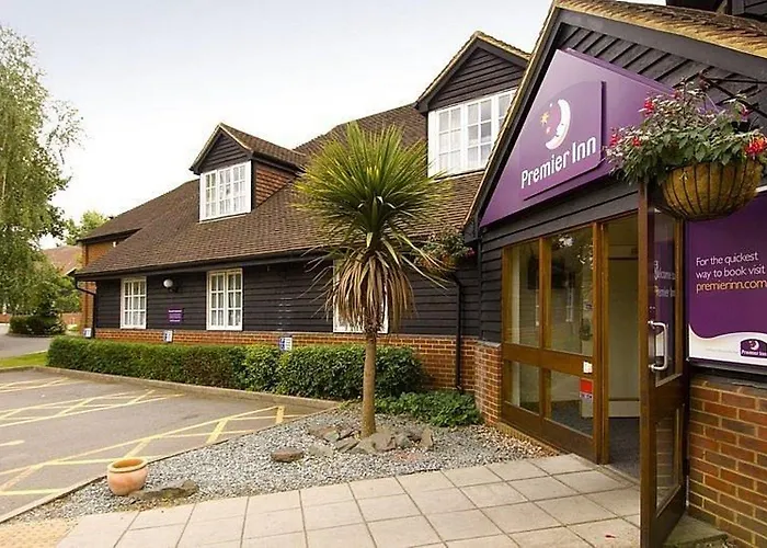 Premier Inn Woking West - A324