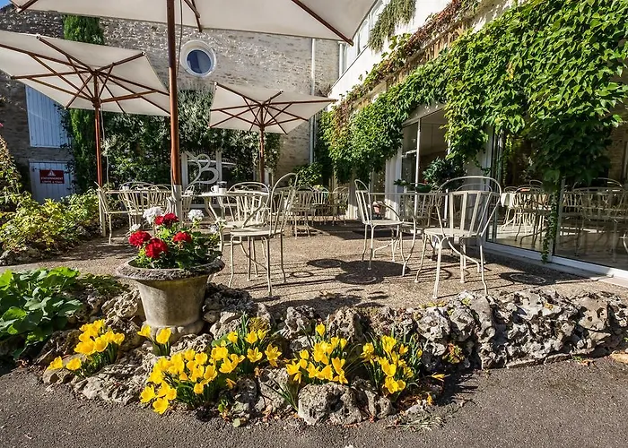 Hostellerie De Bretonniere Beaune 