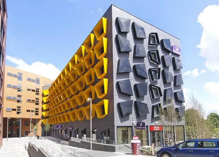 Premier Inn Manchester Bury
