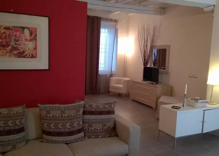 Agora Residenza Aparthotel Mantova