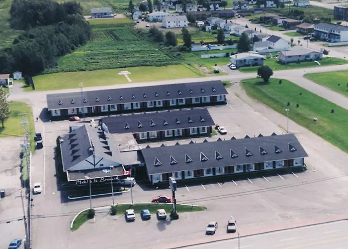 Motel A La Brunante Petit Dejeuner Inclus Avec La Chambre Sainte Anne des Monts