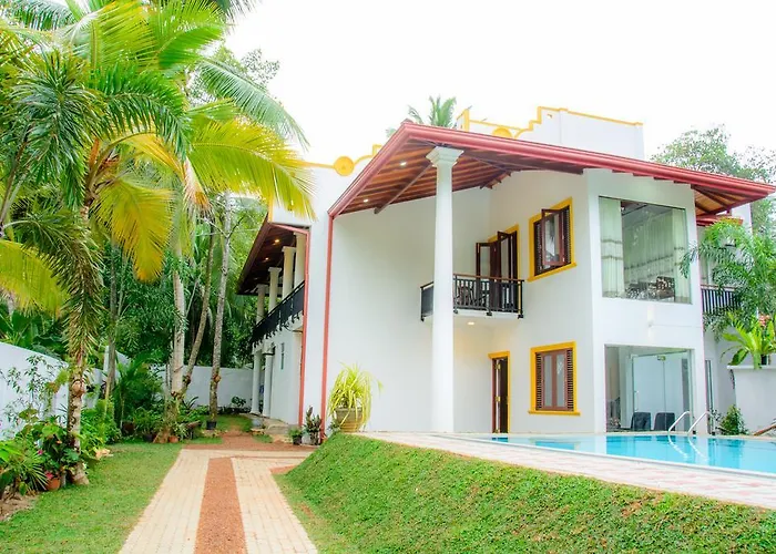 Villa White Hikkaduwa