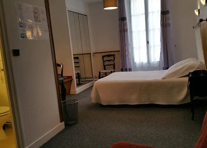 Hotel A Notre Dame La Châtre