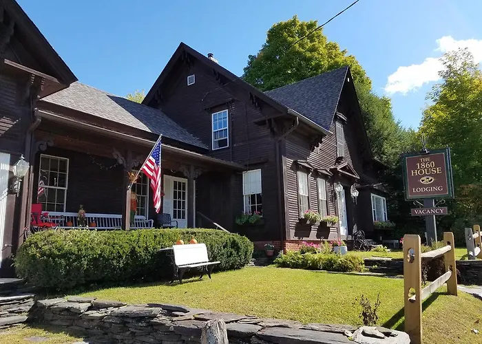 1860 House Inn And Rental Home Essex