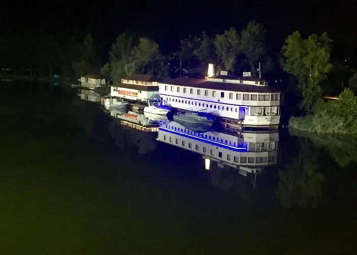 Botel Hotel Lisa Boedapest