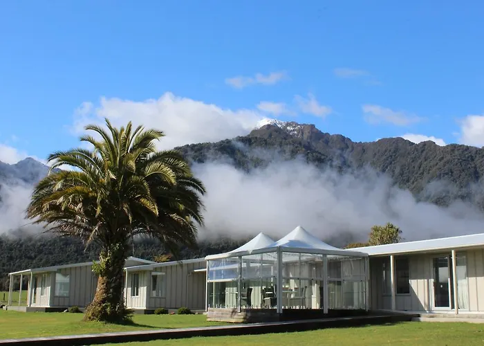 Franz Josef Oasis Hotel