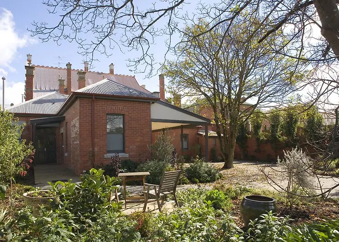 Mollisons Aparthotel Kyneton