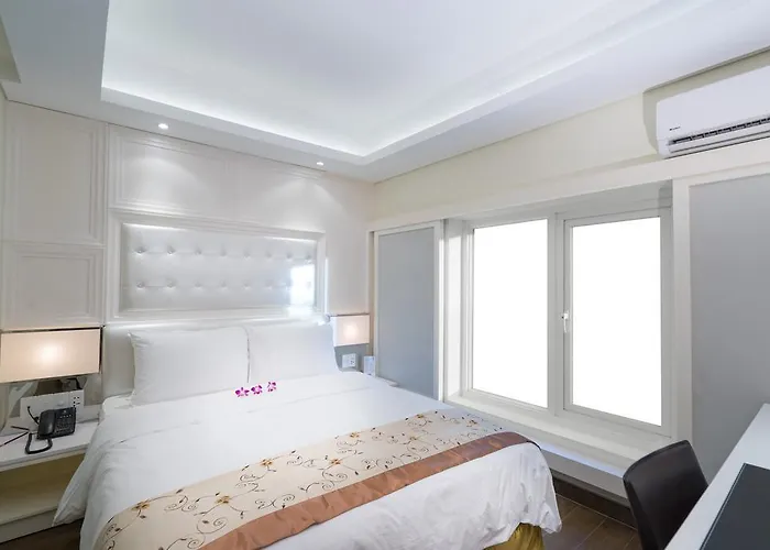 Empress Hotel TP. Hồ Chí Minh