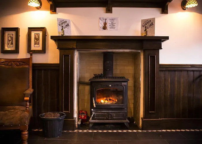 The Midway Bar & Guesthouse Dungloe
