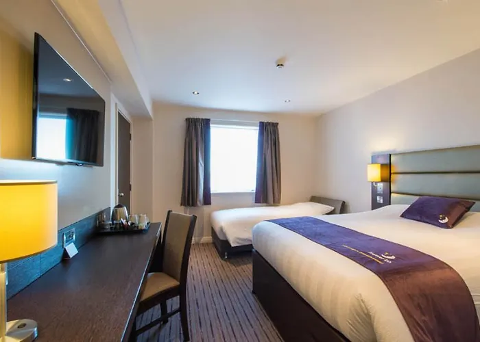 Premier Inn Manchester - Swinton Salford 