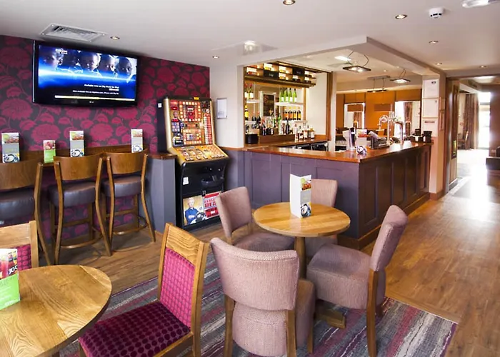 Premier Inn Stratford Upon Avon Waterways