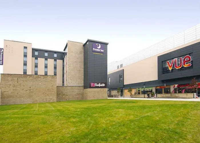 Premier Inn Premier Inn Halifax Town Centre